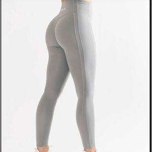 alphalete pulse kinetic legging